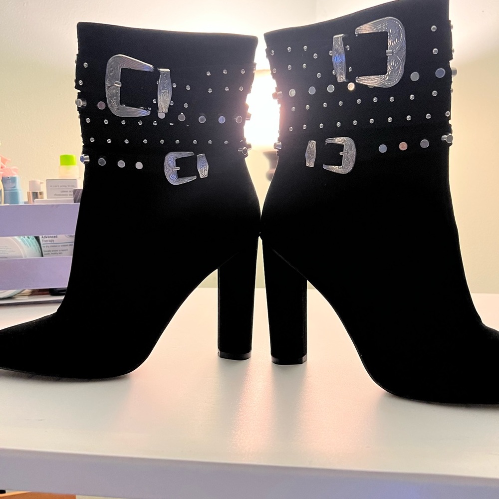 Brand new black suede boots